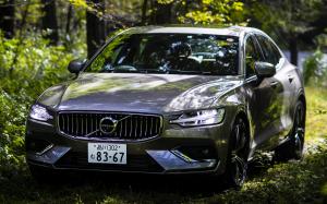 Volvo S60 T5 R-Design (JP) '2019